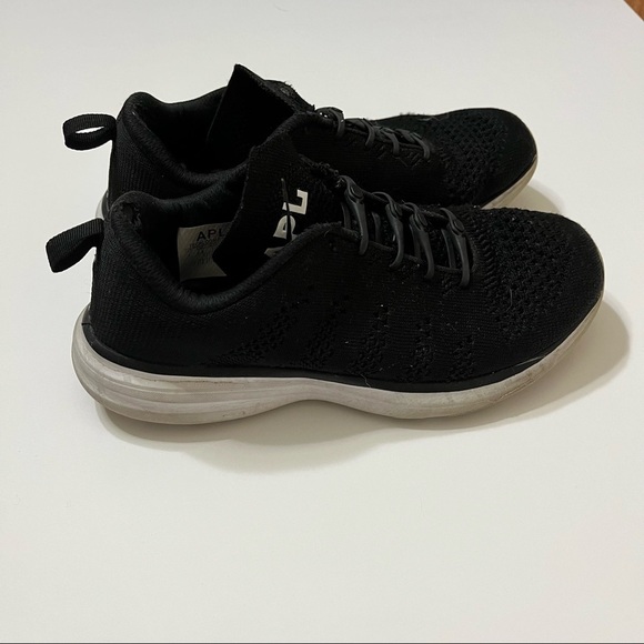 APL Techloom Pro X Hickies Black Sneaker Size 8 - Picture 5 of 13